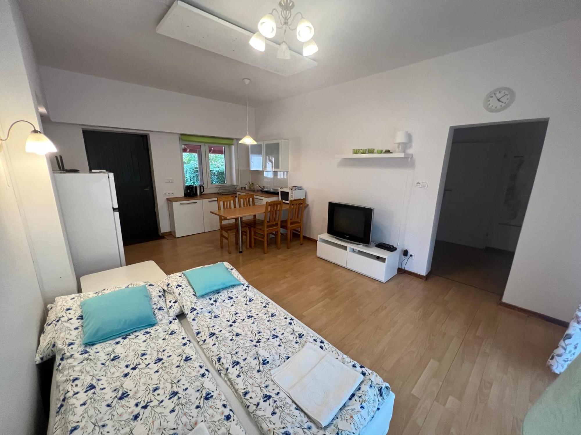 Sosnowy Apartament Józefów 外观 照片